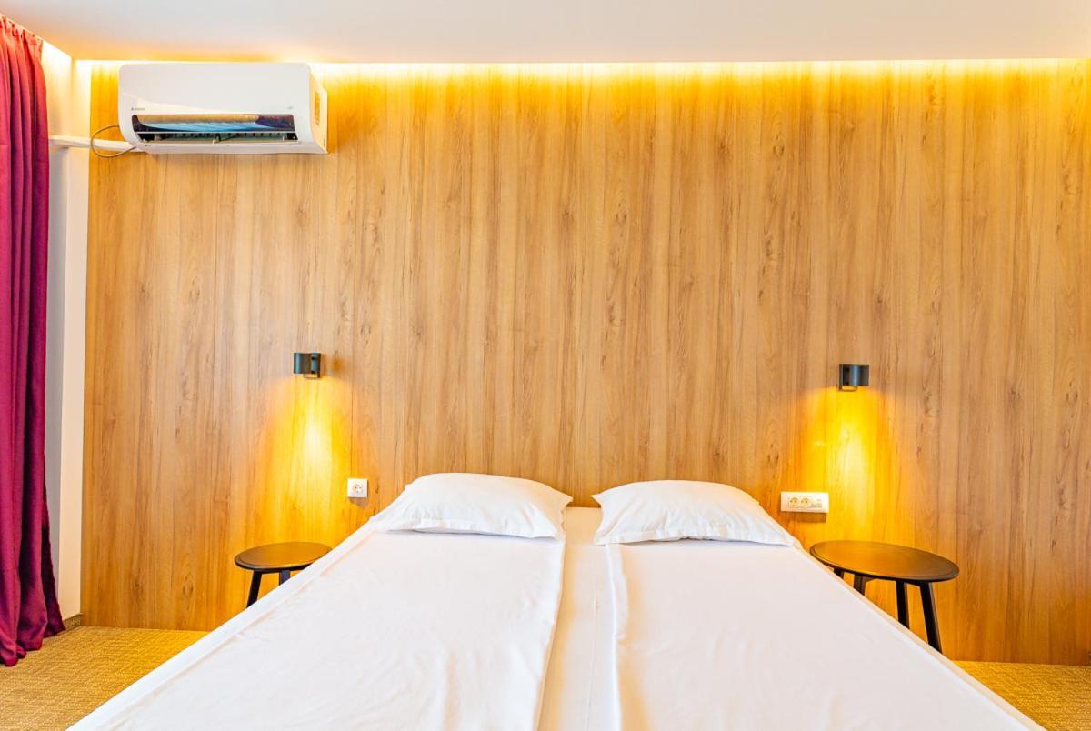 La Noi Costinesti Hotel Екстериор снимка